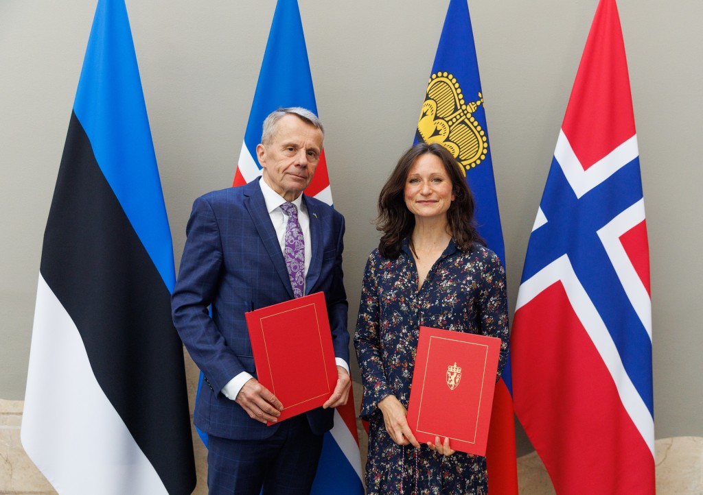 Rahandusminister J. Ligi ja Norra asevälisminister M. Varteressian